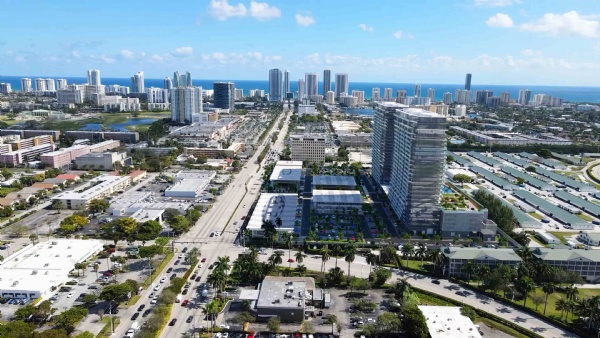 Oasis Hallandale