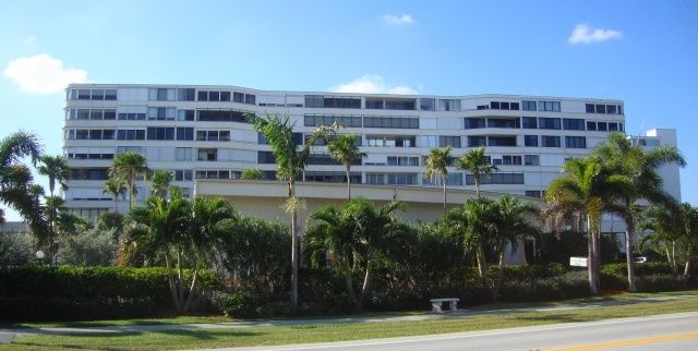 Mayfair House - Florida Waterfront Condos