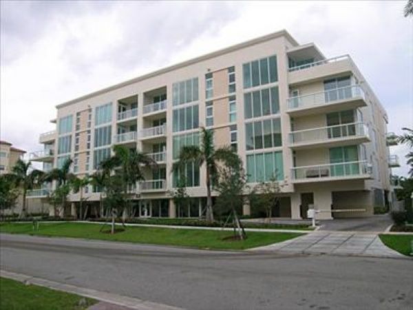 45 Hendricks - Florida Waterfront Condos