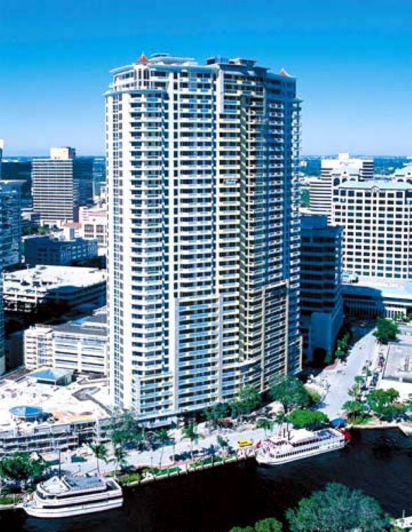 Las Olas Grand Condominium - Florida Waterfront Condos