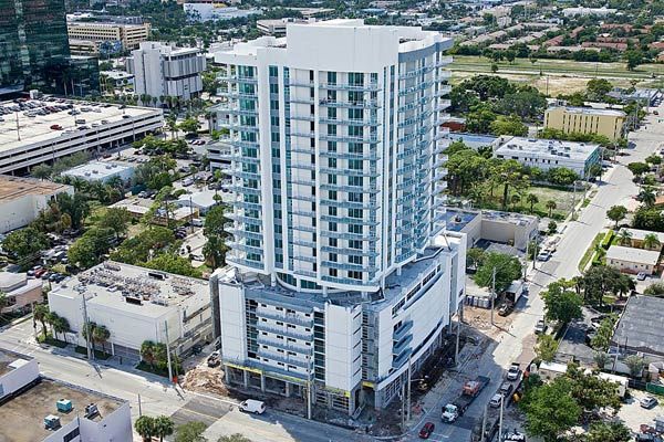 Strada 315 - Florida Waterfront Condos