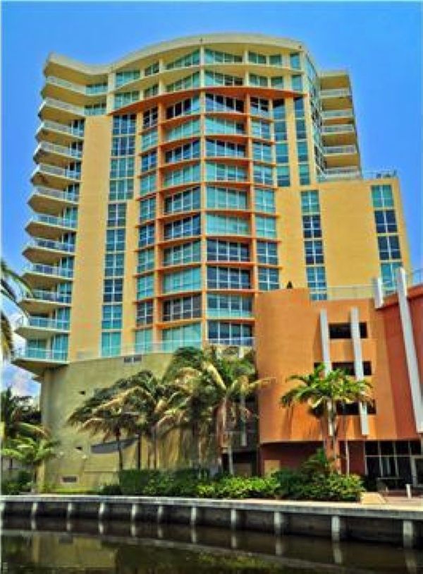Venezia - Florida Waterfront Condos