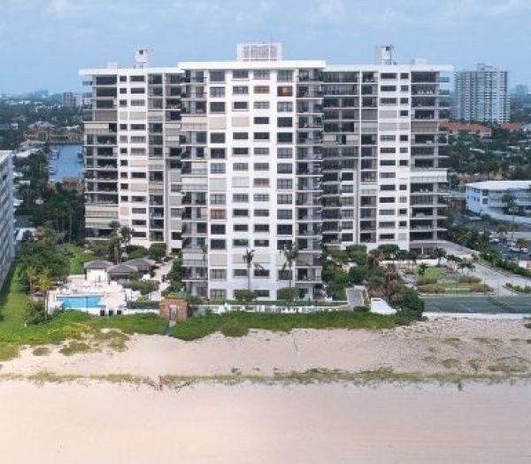 Hampton Beach Club - Florida Waterfront Condos