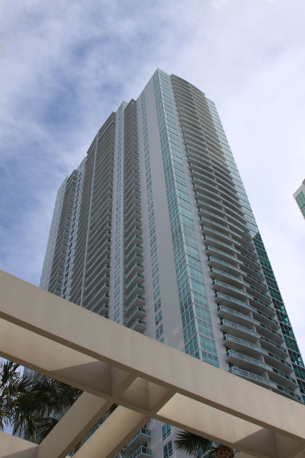 Plaza on Brickell North - Florida Waterfront Condos