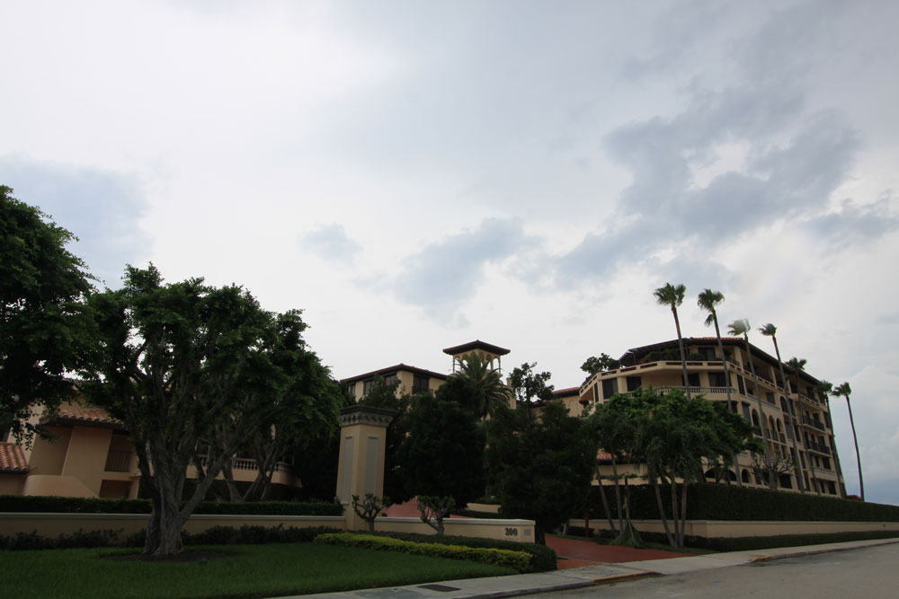 L Ermitage - Florida Waterfront Condos