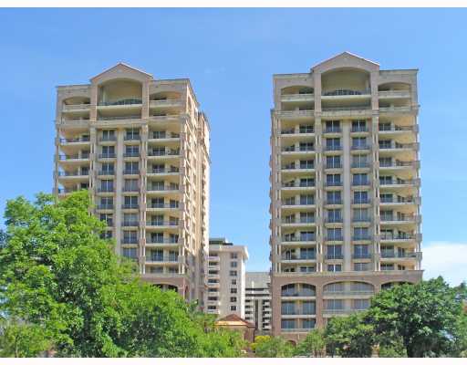 Gables on the Green - Florida Waterfront Condos