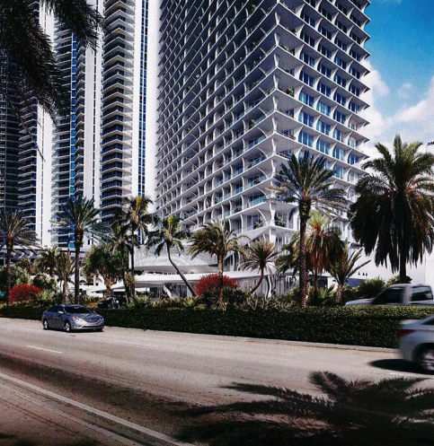 Jade Signature - Florida Waterfront Condos