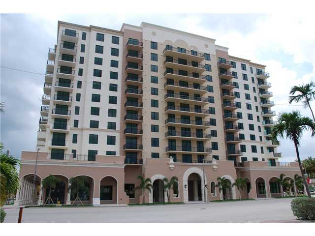 1300 Ponce De Leon - Florida Waterfront Condos