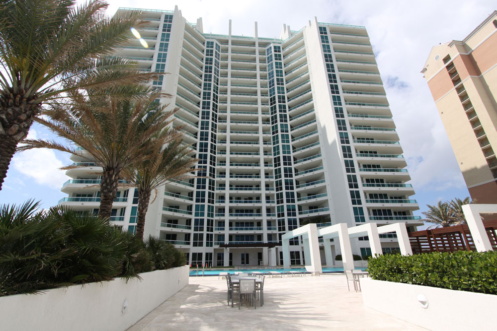 Las Olas Beach Club - Florida Waterfront Condos