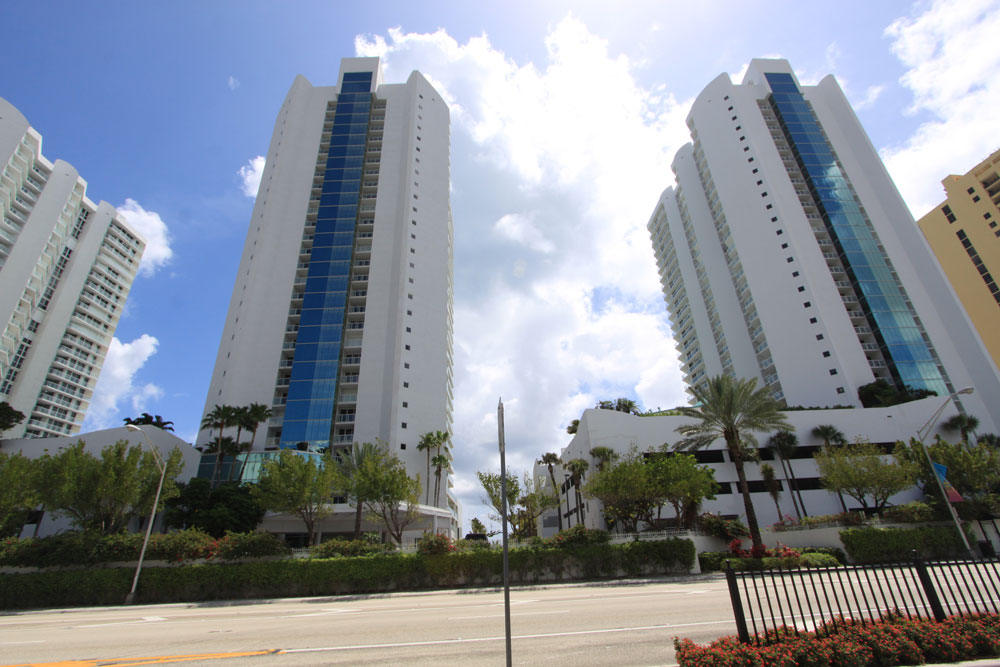 Oceania I - Florida Waterfront Condos