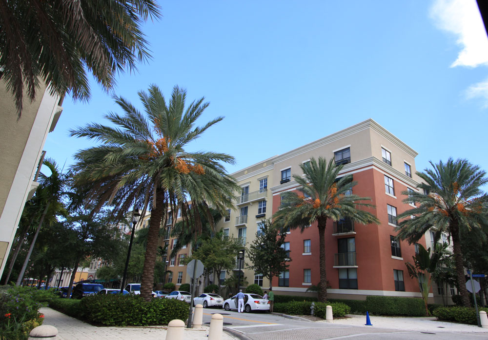 City Place Tower - Florida Waterfront Condos