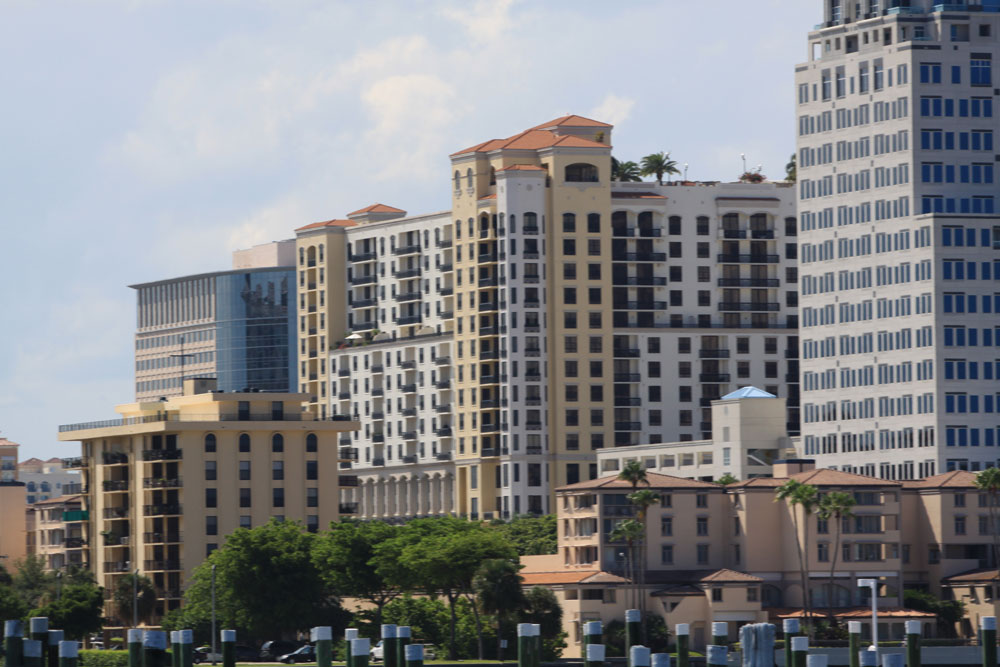 One City Plaza - Florida Waterfront Condos