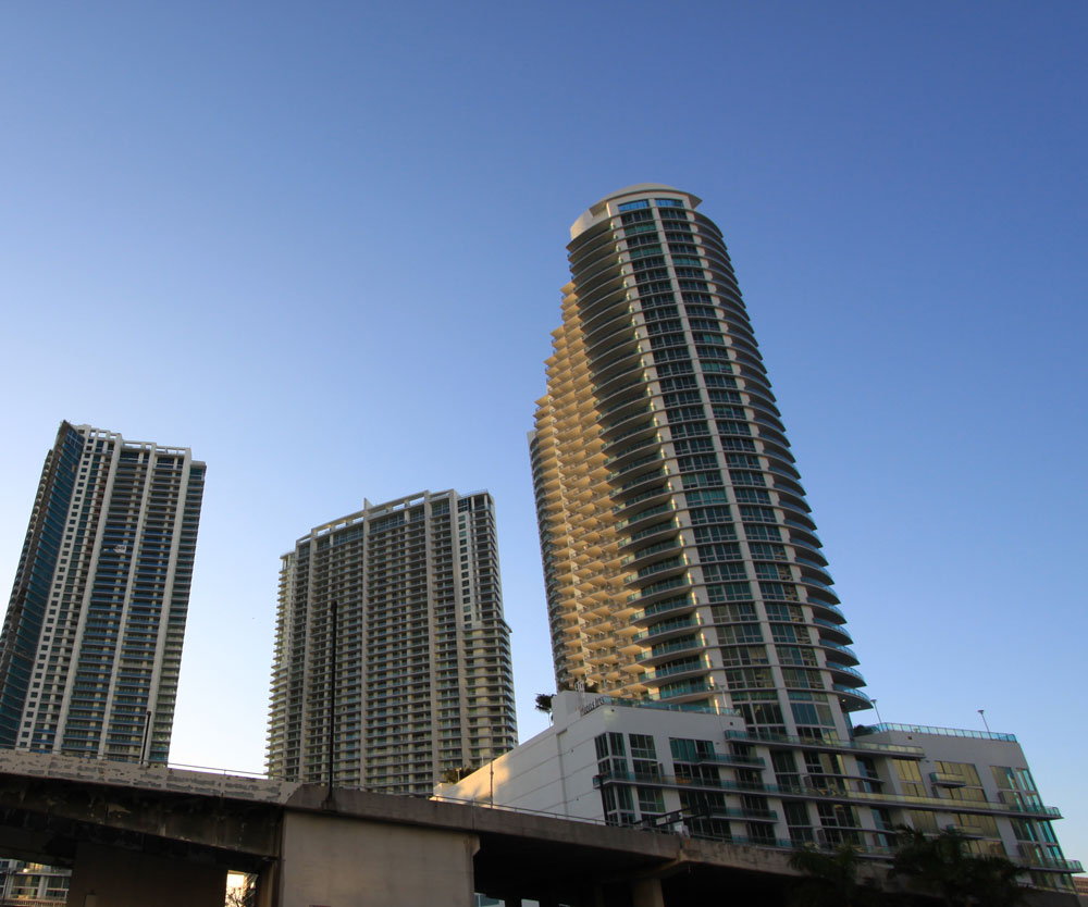 Wind - Florida Waterfront Condos