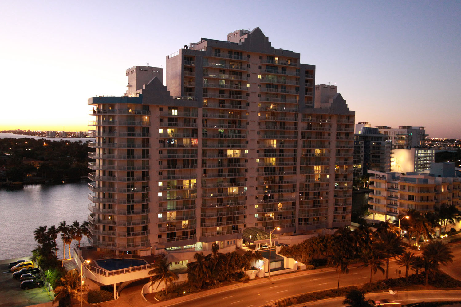 Grandview - Florida Waterfront Condos