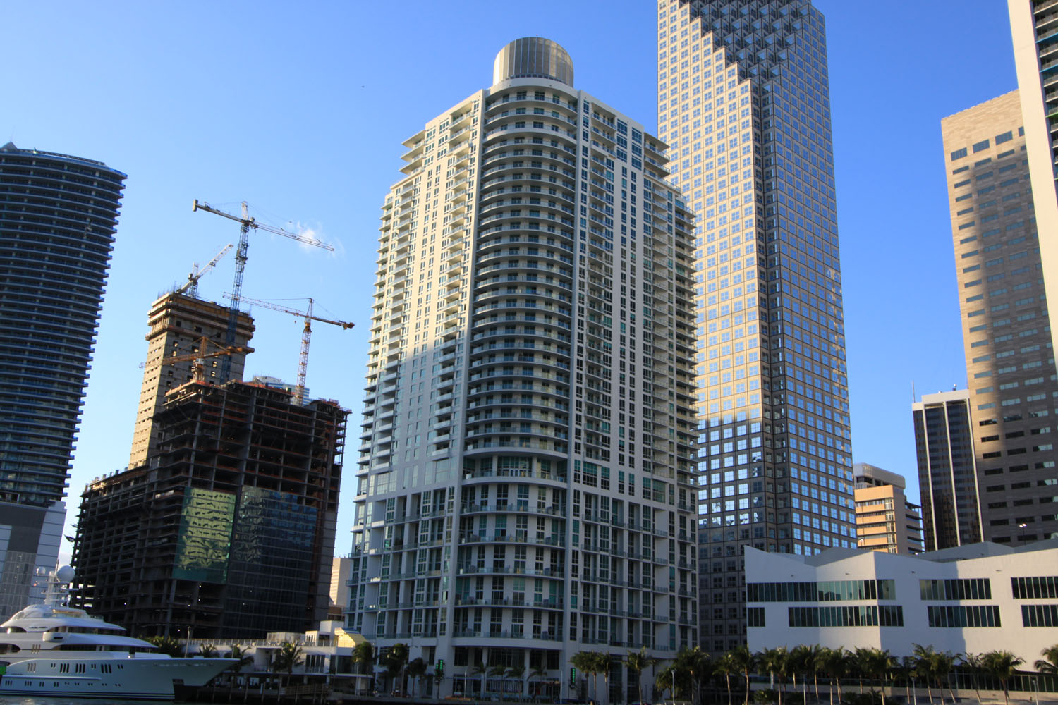 Met 1 - Florida Waterfront Condos