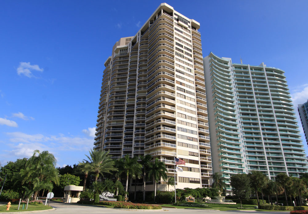 Landmark - Florida Waterfront Condos