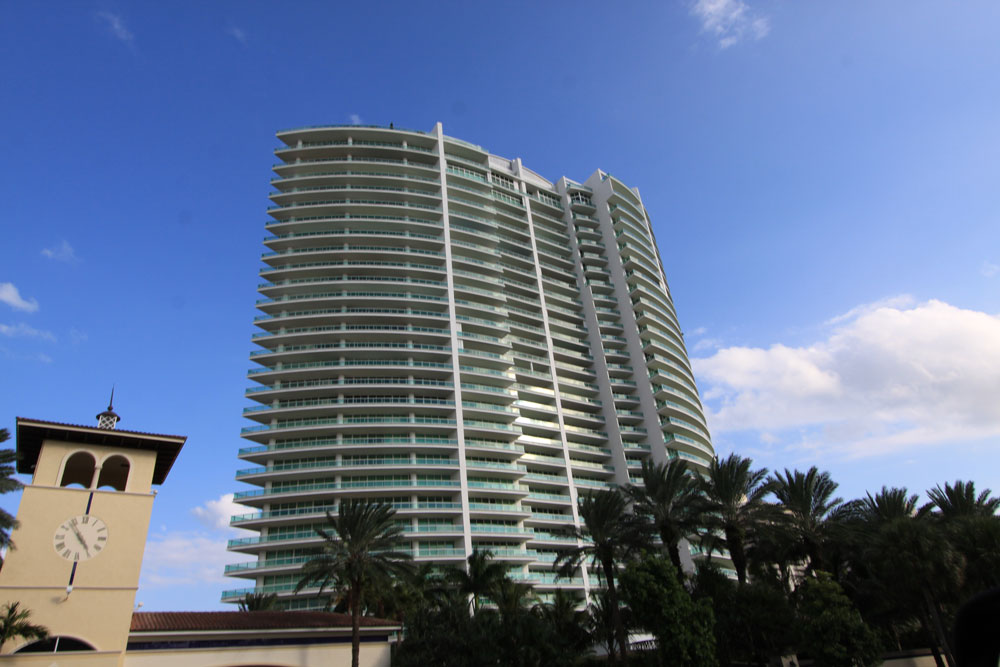 Terraces at Turnberry - Florida Waterfront Condos