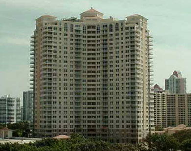 Turnberry on the Green - Florida Waterfront Condos