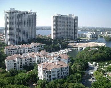 Williams Island 1000 - Florida Waterfront Condos