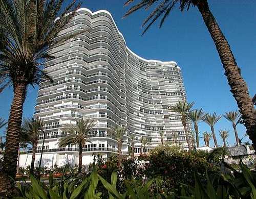 Majestic - Florida Waterfront Condos