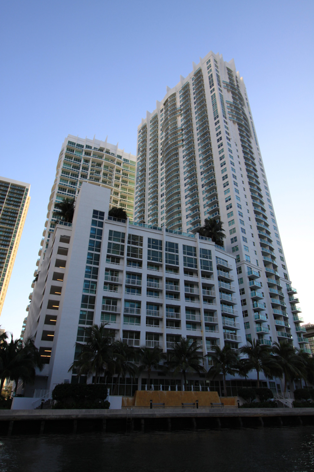 Brickell on the River Nor... - Florida Waterfront Condos