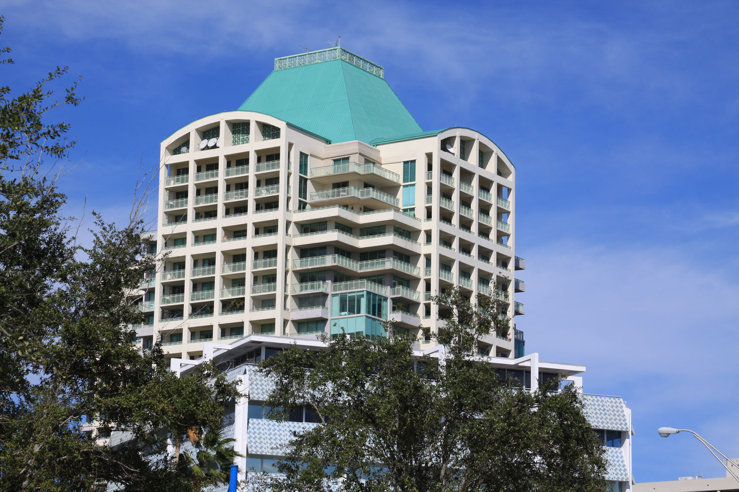 Ritz Carlton Coconut Grove - Florida Waterfront Condos