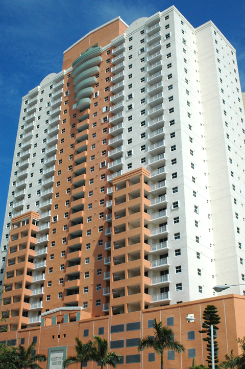 Fortune House - Florida Waterfront Condos