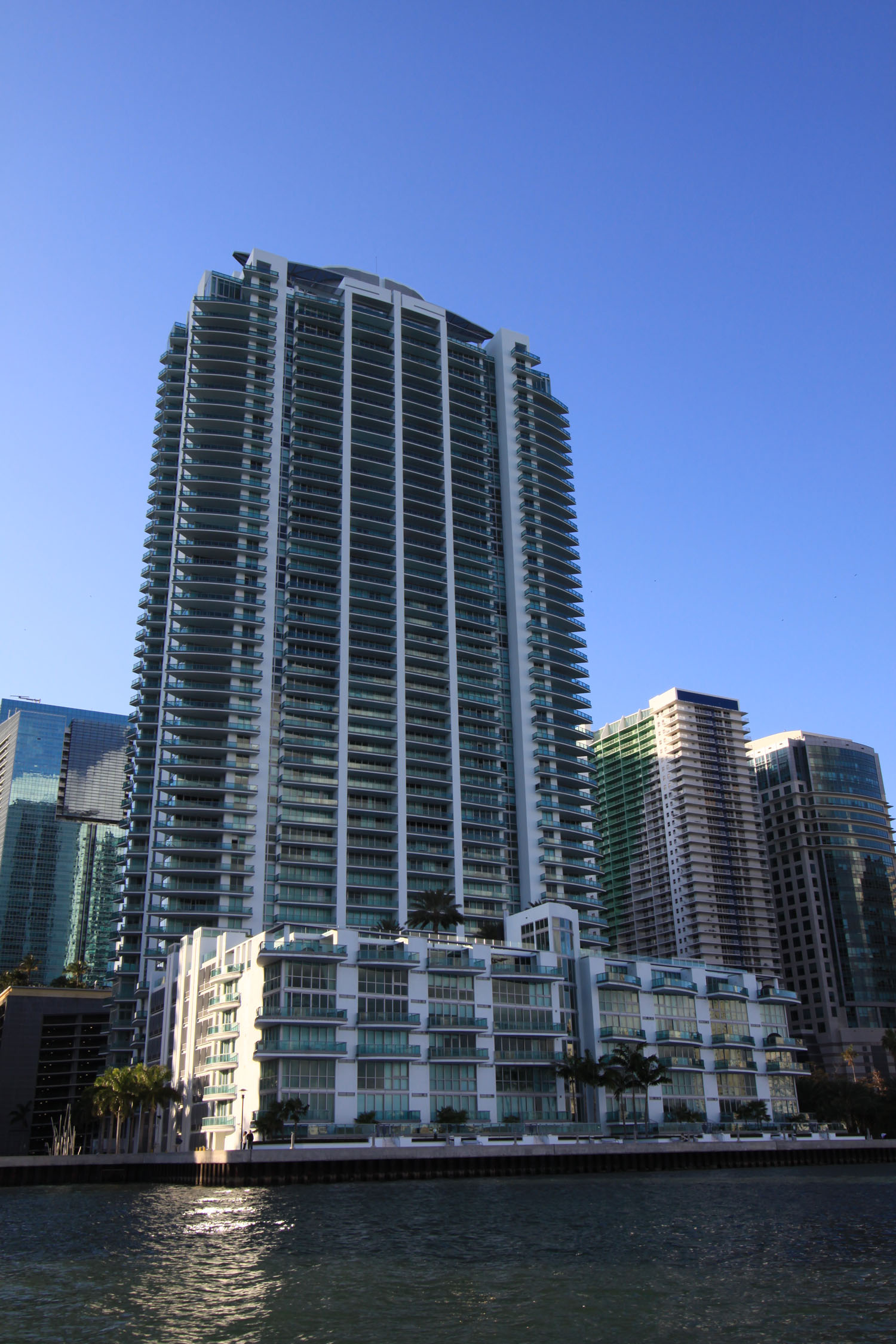 Jade Brickell - Florida Waterfront Condos