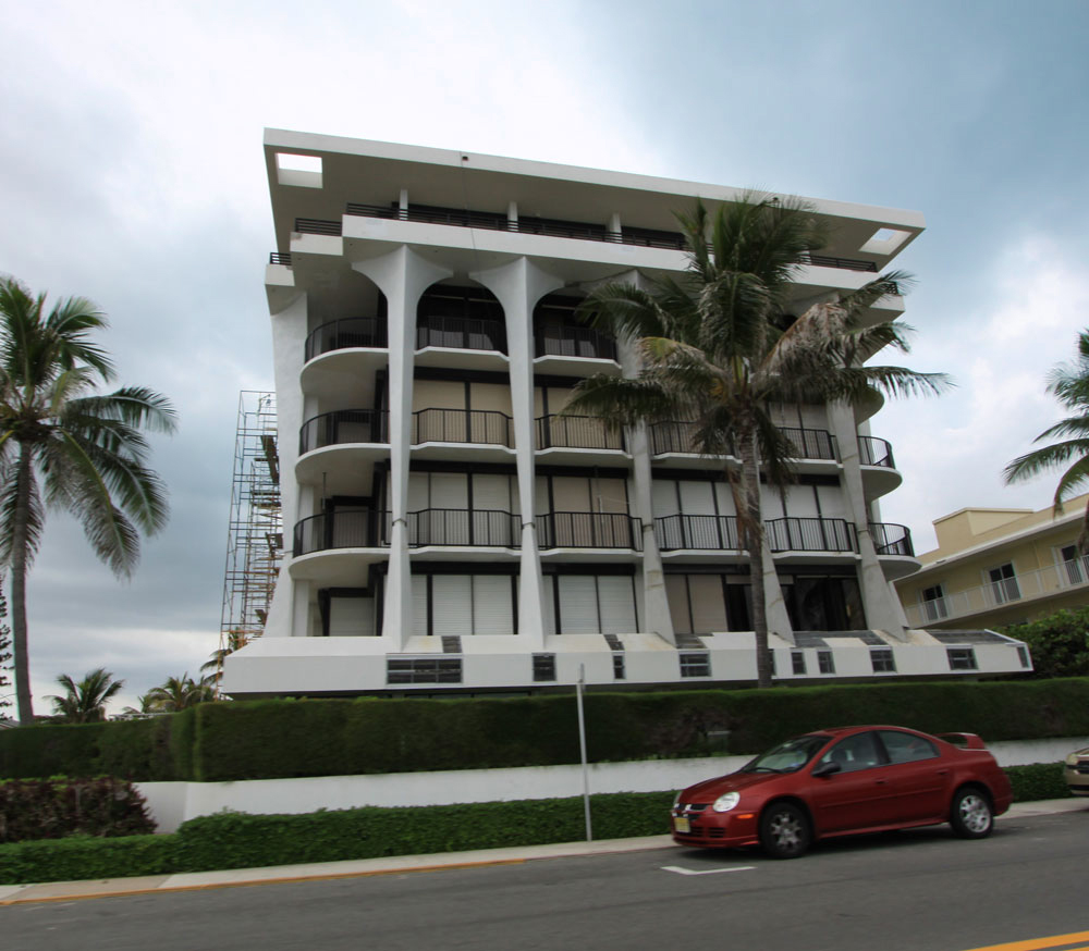 Dunster House - Florida Waterfront Condos