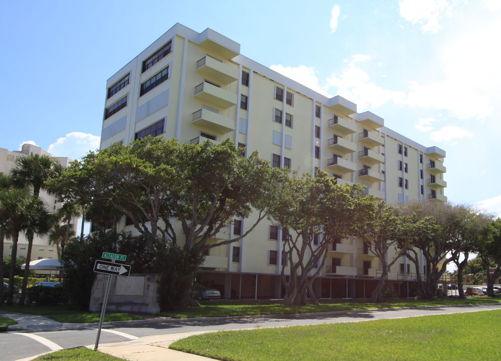 Norton Park Place - Florida Waterfront Condos