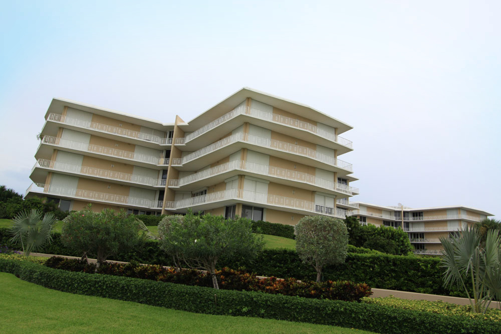 Twenty-Five Hundred South... - Florida Waterfront Condos