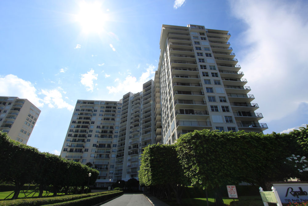 Rapallo, North - Florida Waterfront Condos