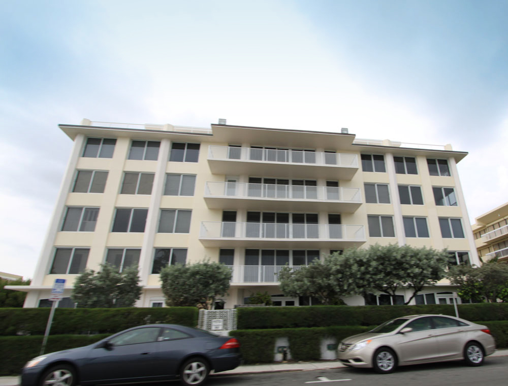 Lowell House - Florida Waterfront Condos