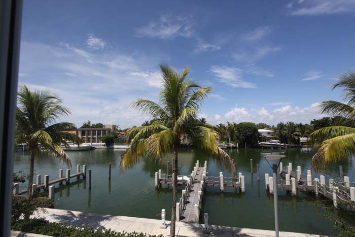 Aqua Allison Island - Florida Waterfront Condos