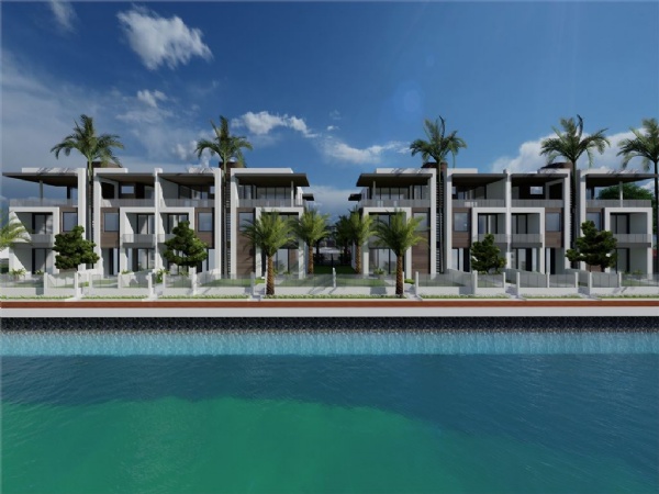 Lighthouse Point Yacht Cl... - Miami Beach New Construction