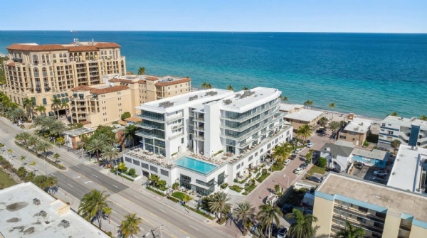 Eturna Beachside - Miami Beach New Construction