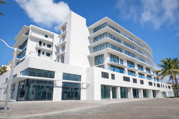 Eturna Beachside