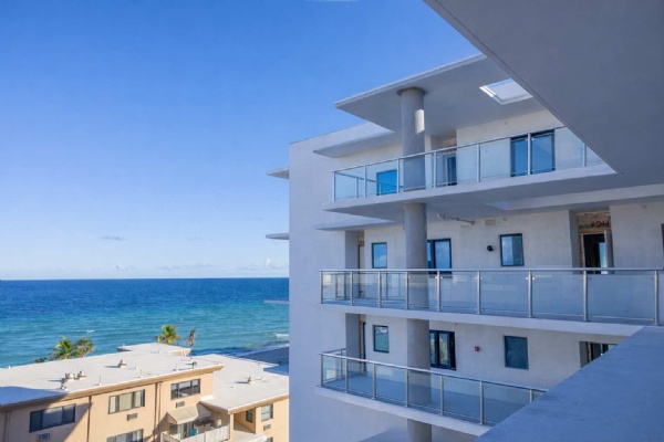 Eturna Beachside