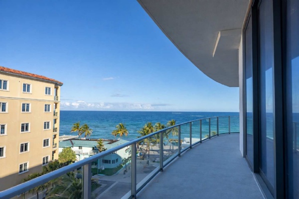 Eturna Beachside